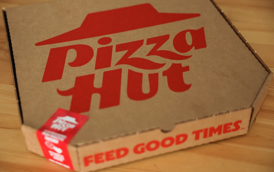 Pizza Hut edges Papa John’s in supreme pizza taste test