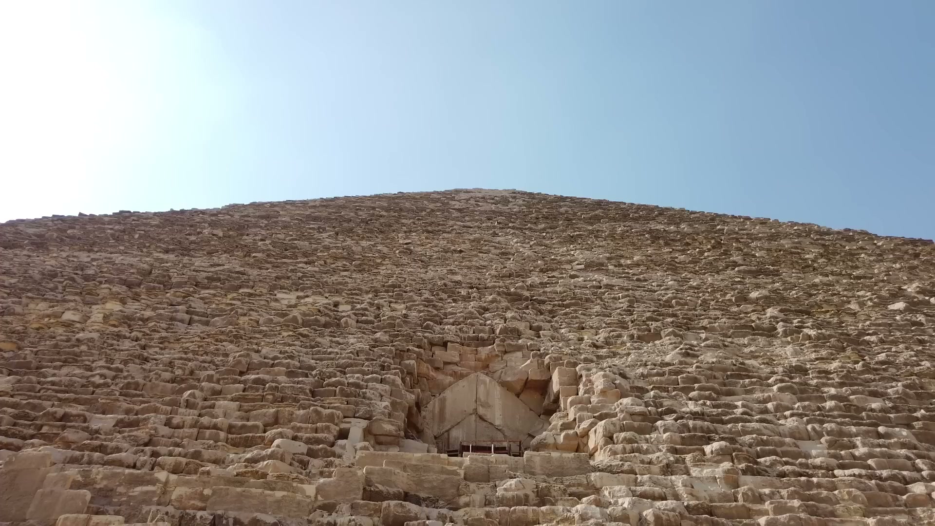 Radiocarbon dated wood from inside the Great Pyramid: 500 years too old