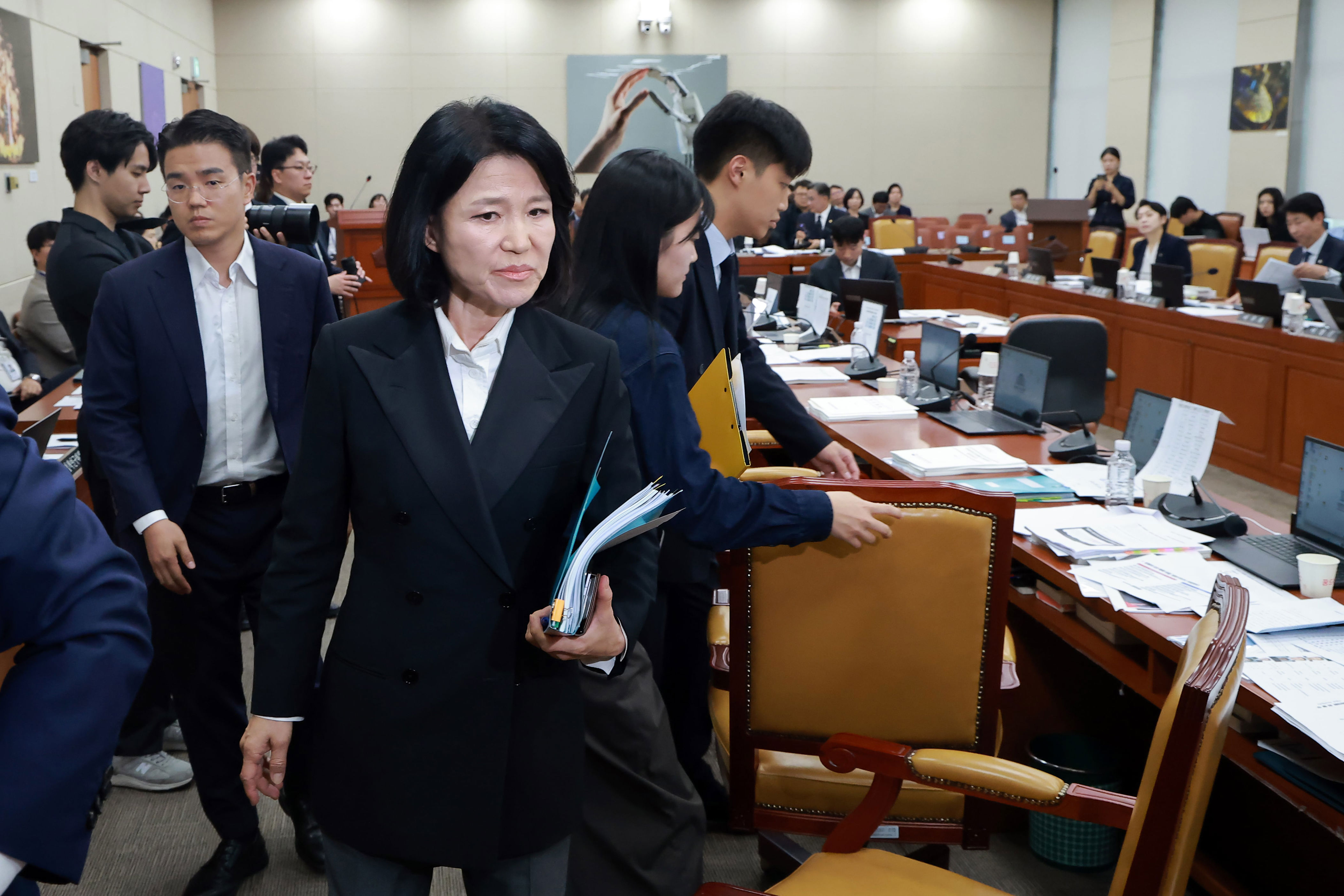 Democratic Party-led committee excludes Lee Jin-sook from audit