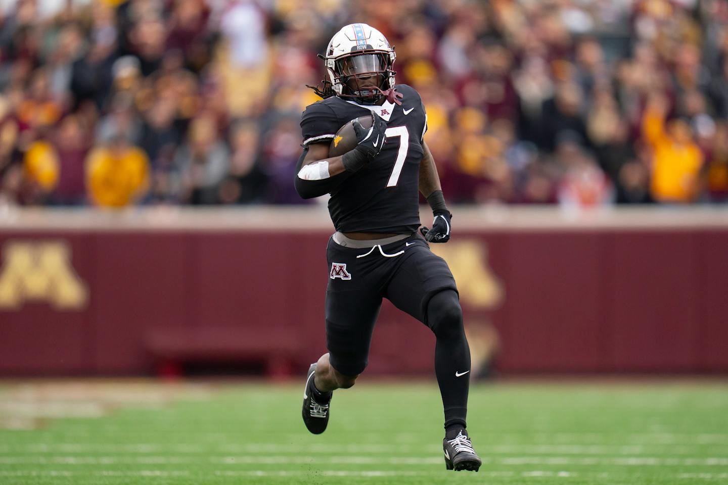 Led by a former Gophers running back, Purdue dominates Minnesota