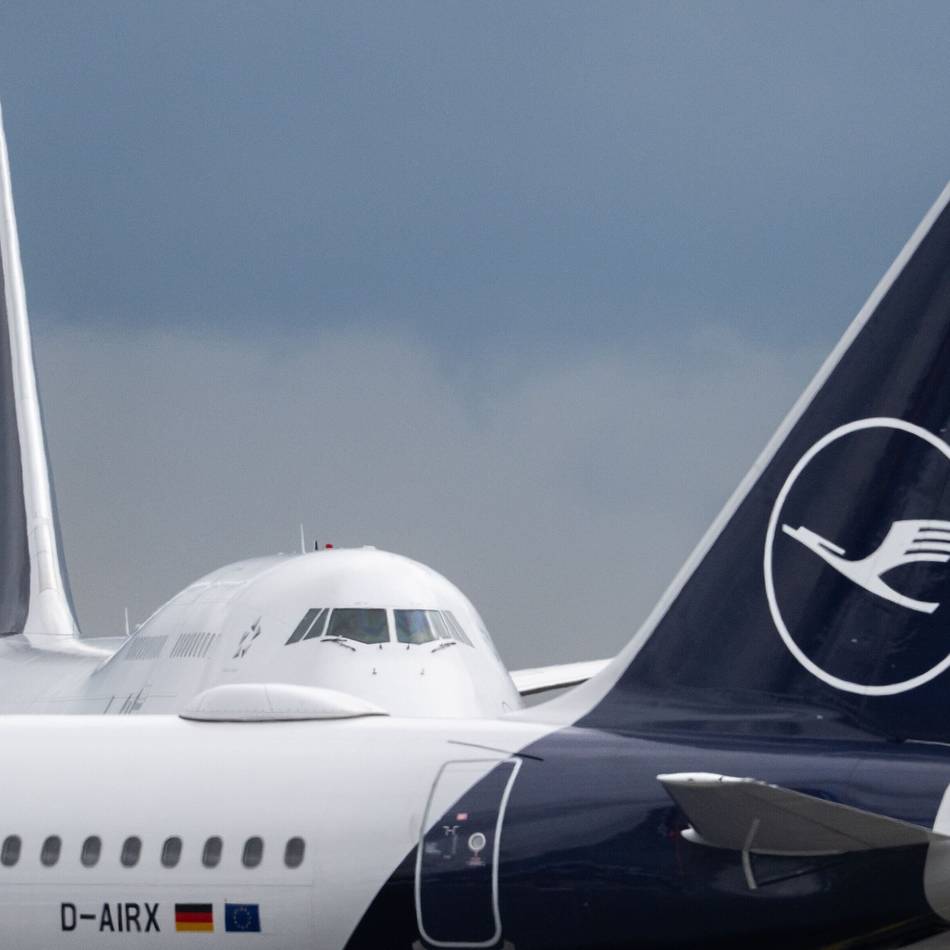 Verkehr am Flughafen Riad noch für mehrere Tage ausgesetzt