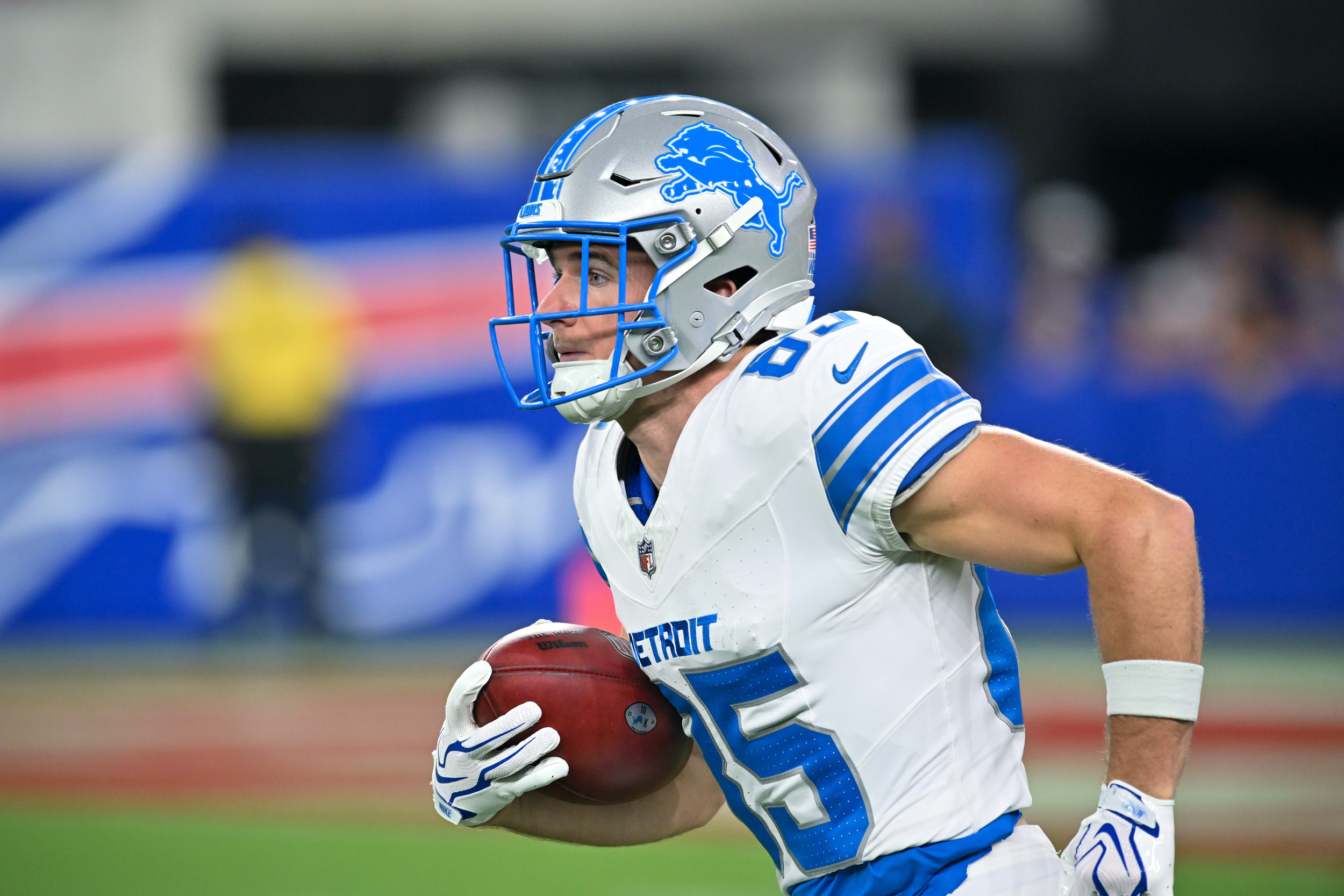 Lions’ Tom Kennedy likely to undergo season-ending knee surgery; Devin ...