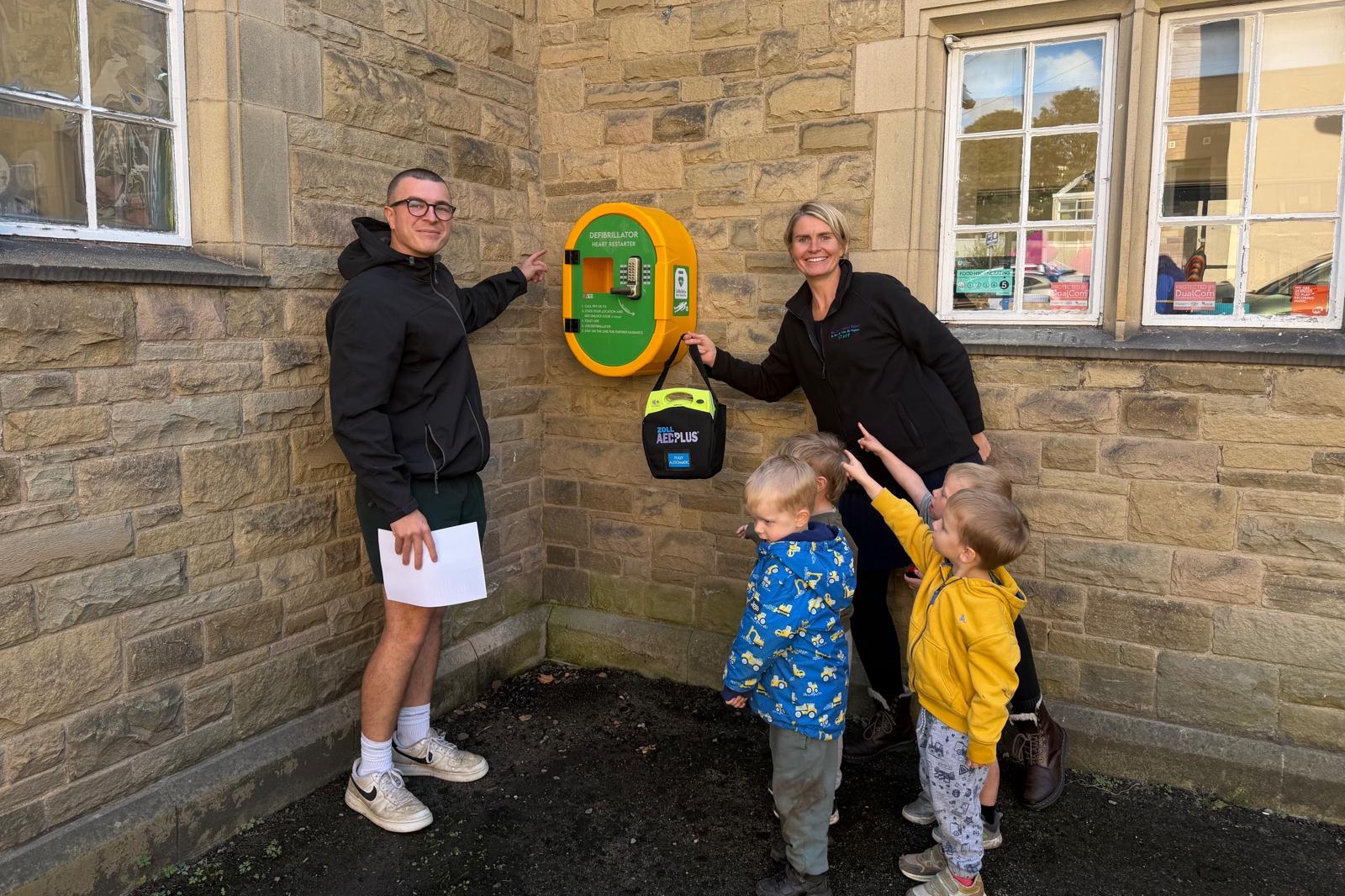 Nursery in New Mills town centre gets a defibrillator