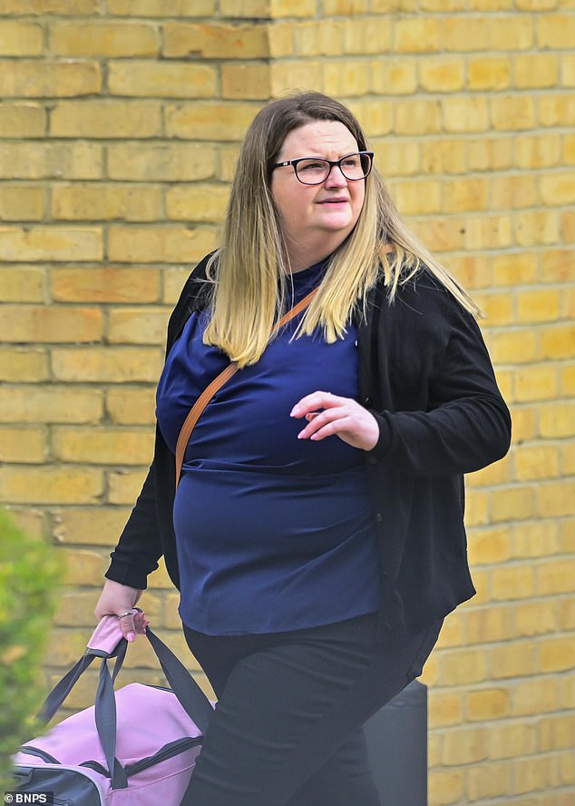 Conwoman duped brothers out of their £76,000 inheritance by selling ...