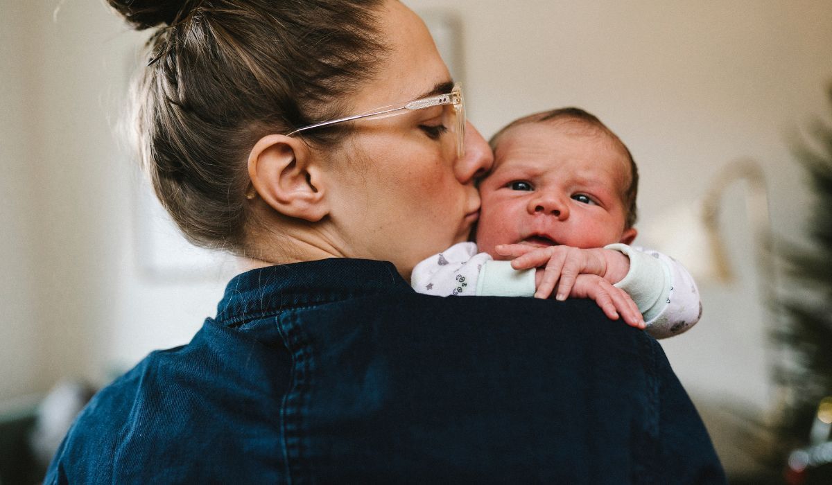 Irish doctor urges people not to kiss babies as viral illnesses circulate