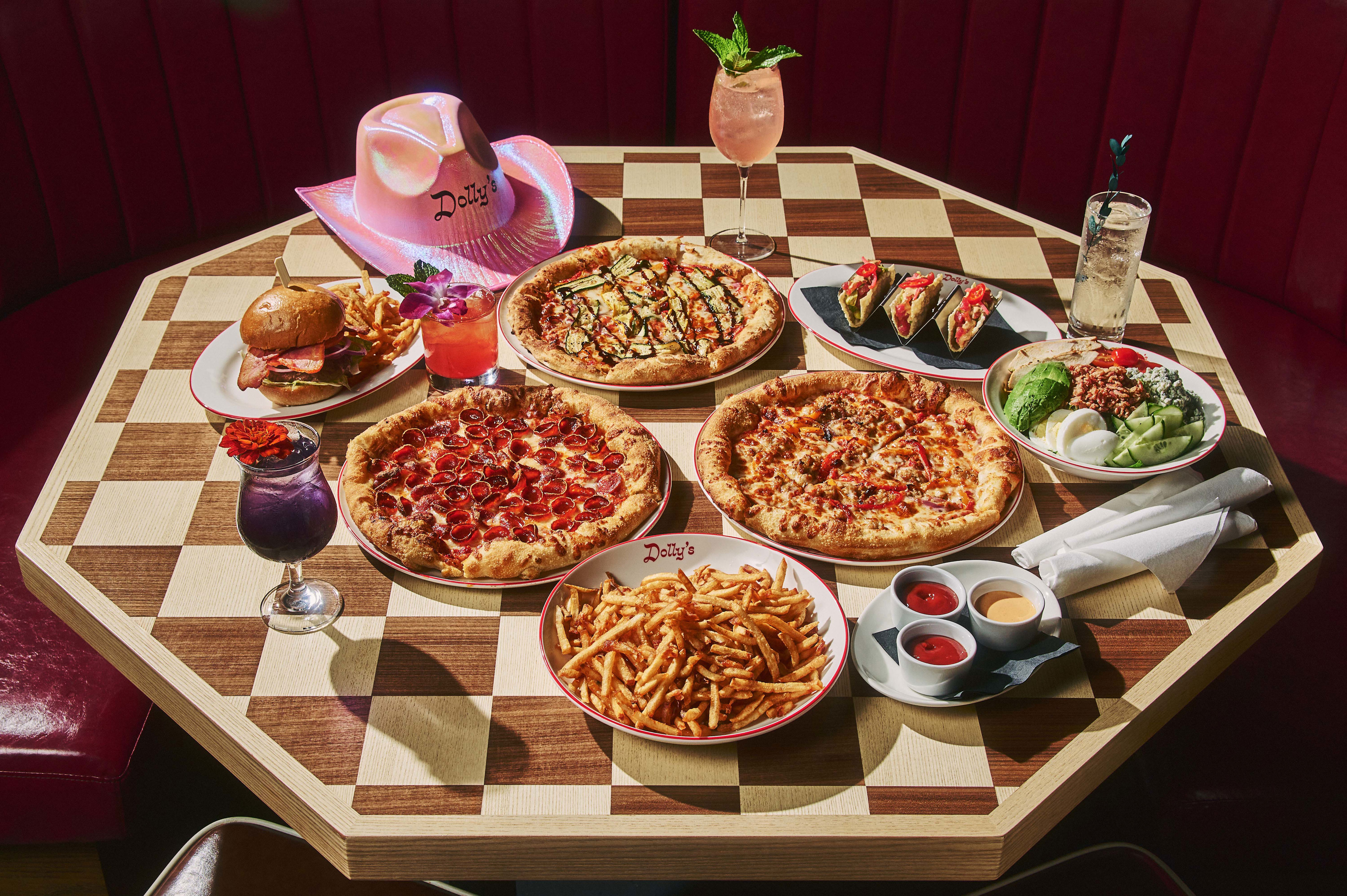 Toronto’s new country bar has pizza, cocktails on tap and line-dancing ...