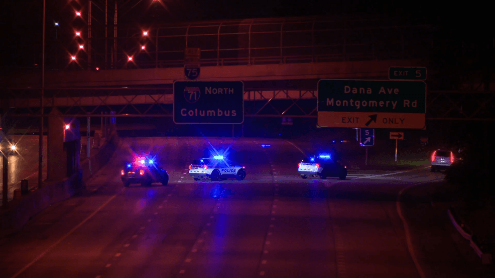 Police: 1 dead, 2 injured after shooting on I-71