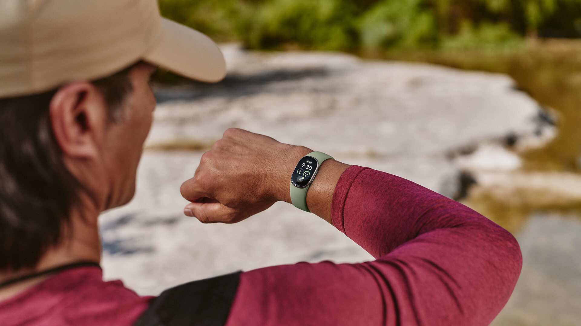 Google unveils Fitbit Edge, and a new Fitbit Air Band