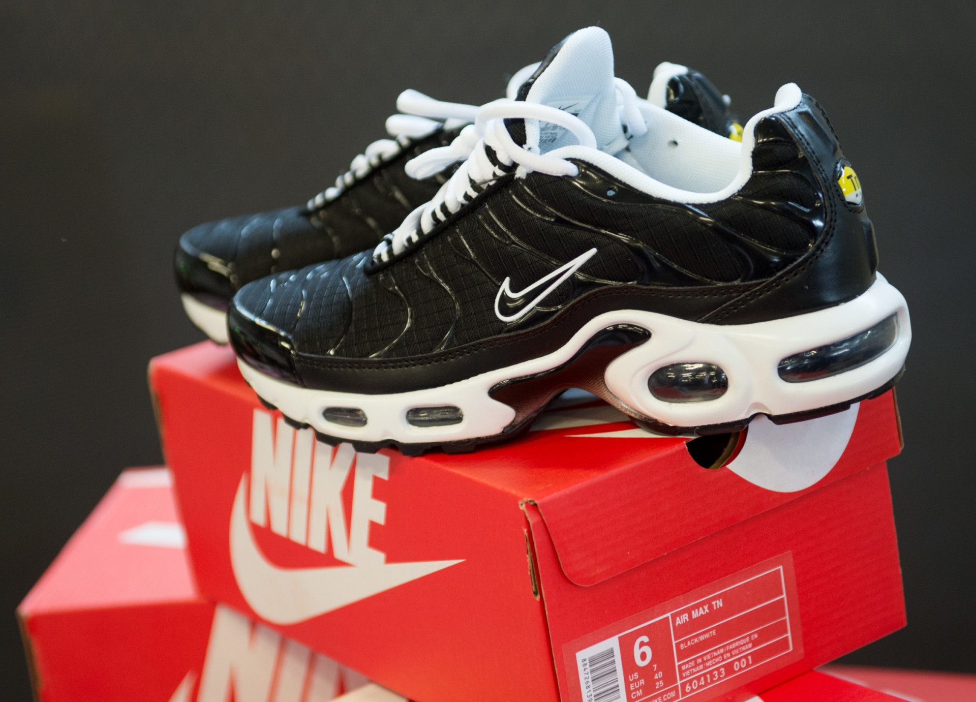 Places that produce the most counterfeit goods