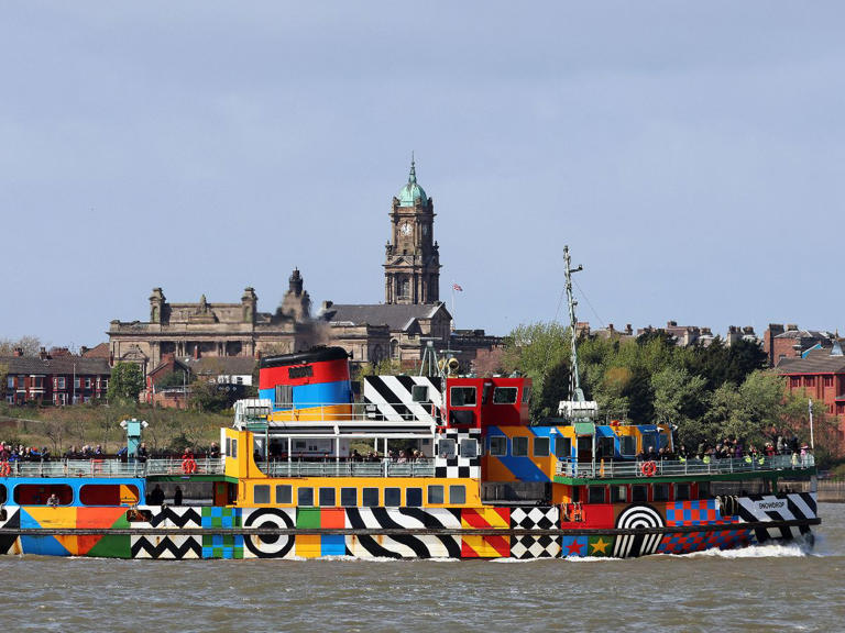 Mersey ferries suspended for full week now as statement issued