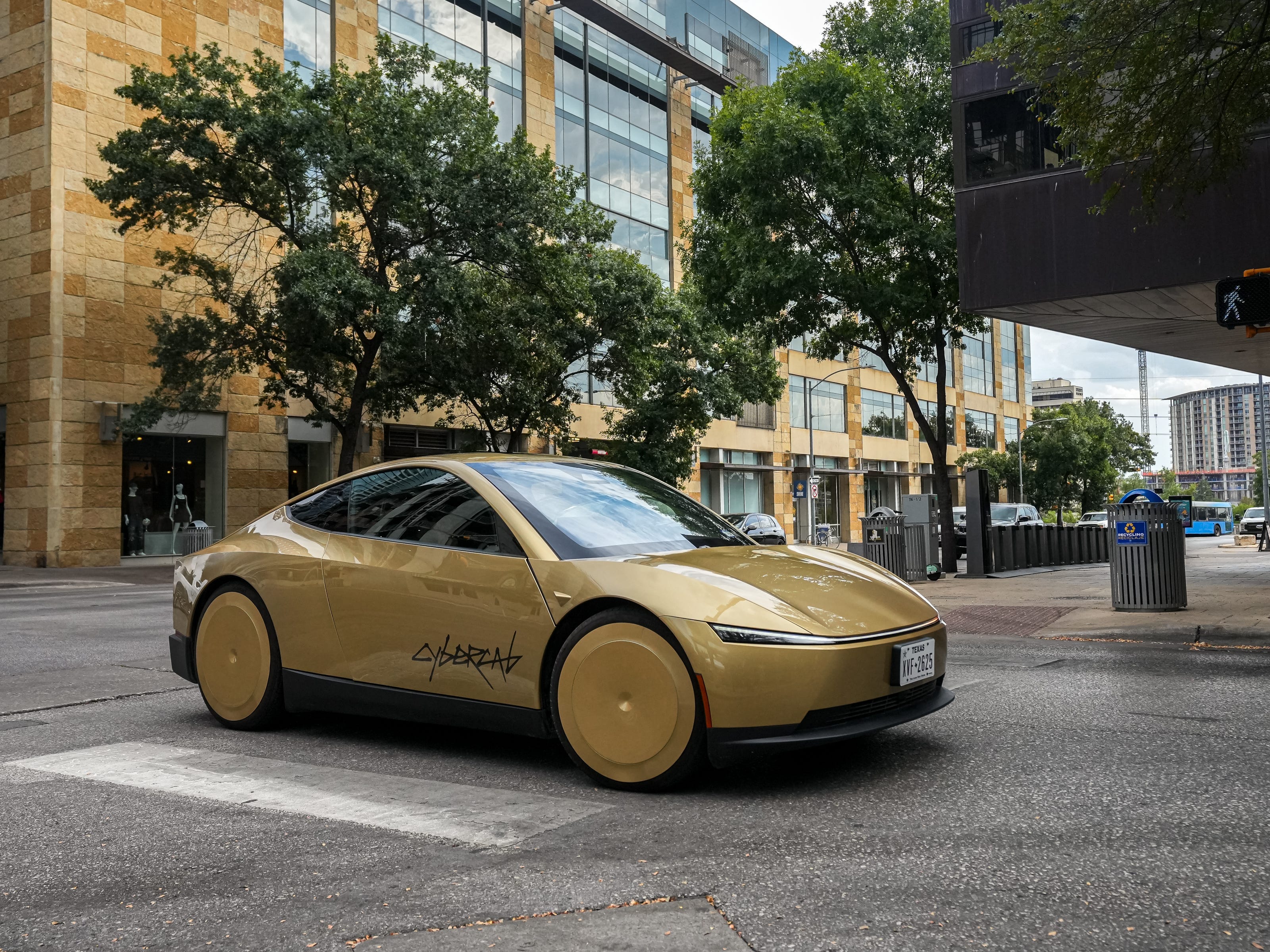 Tesla's robotaxis catch the eye of a US safety regulator again