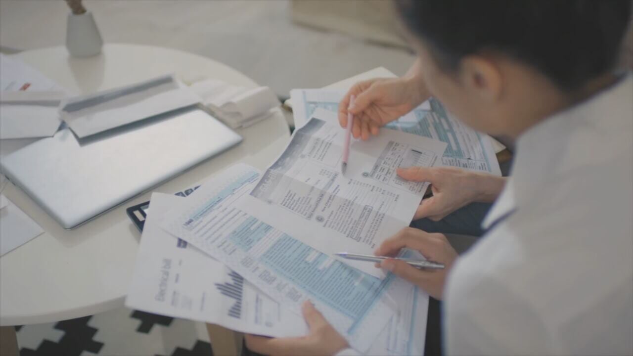 Florida leaders warn Panhandle residents about insurance scams after ...