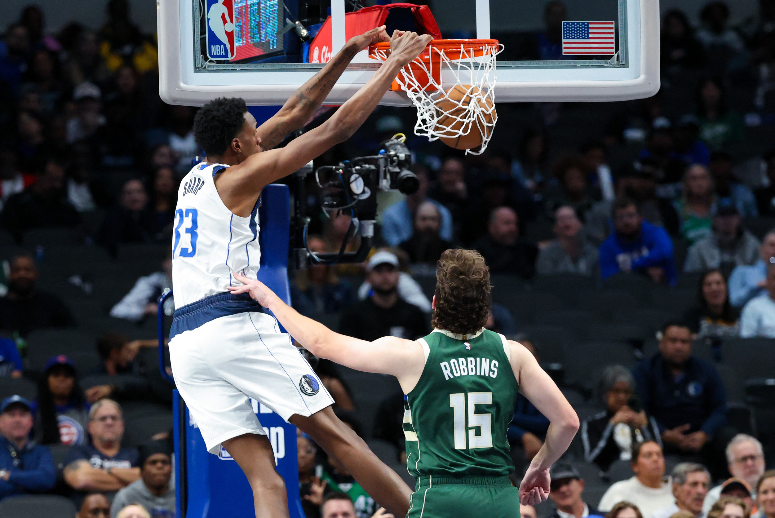 Raptors signing 7-foot-5 Jamarion Sharp to compete for two-way spot