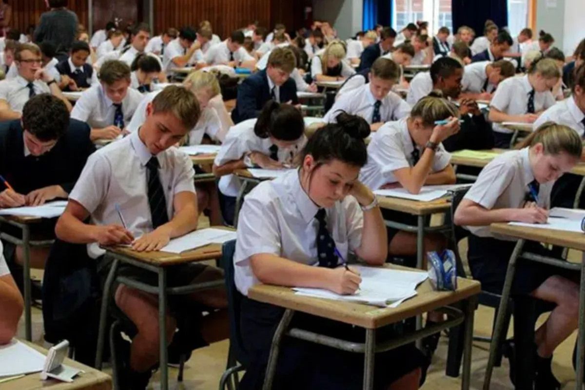 Matric class of 2026 sign pledge not to cheat