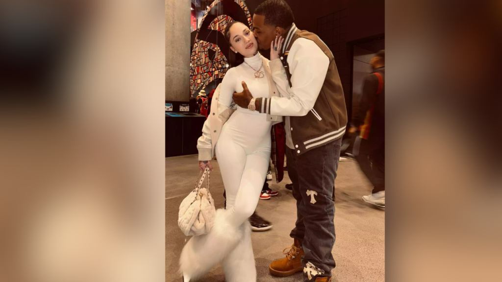 Bhad Bhabie crashes out on streamers after boyfriend Le Vaughn is ...