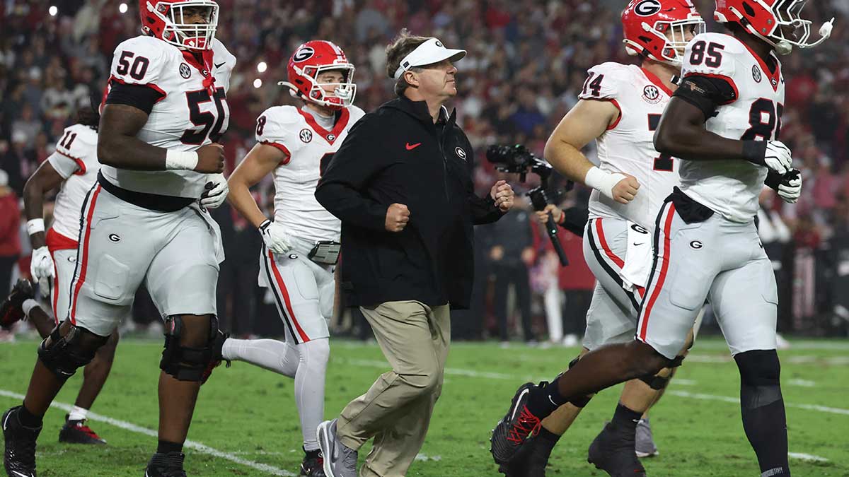 Unhappy Kirby Smart responds to Georgia football locker room speeches ...