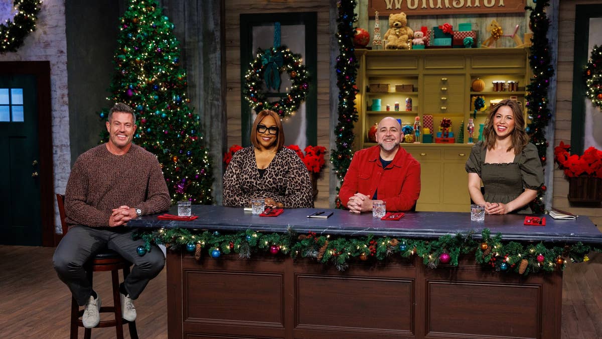 Fans react to Nancy Fuller's absence from 'Holiday Baking Championship ...