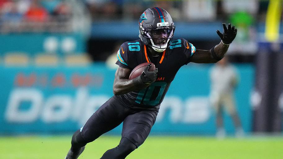 Best fantasy football landing spots for Tyreek Hill