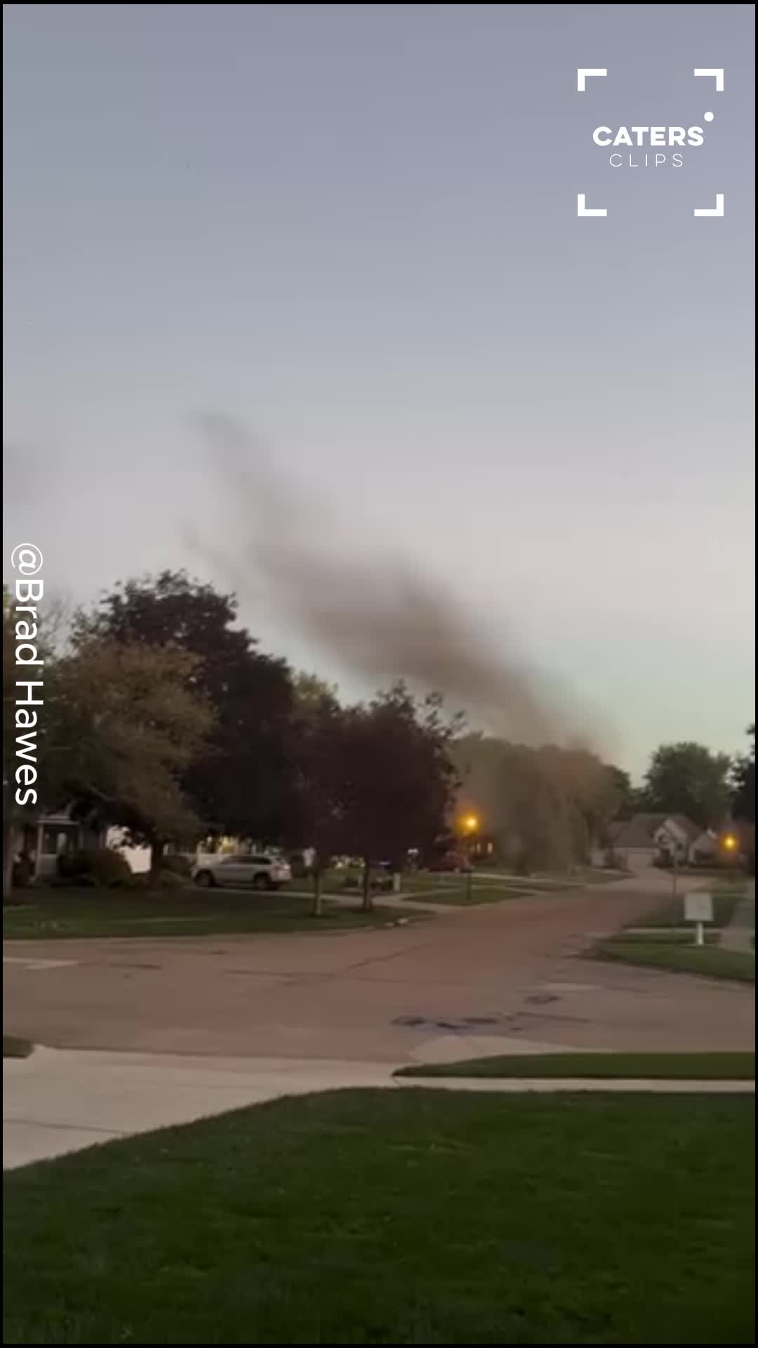 Ohio woman captures something strange swarming in the sky