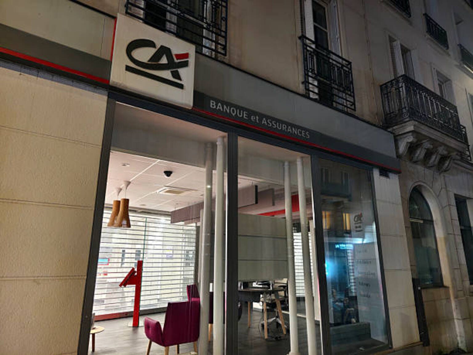 Crédit Agricole to acquire IKB Deutsche Industriebank ot expand ...