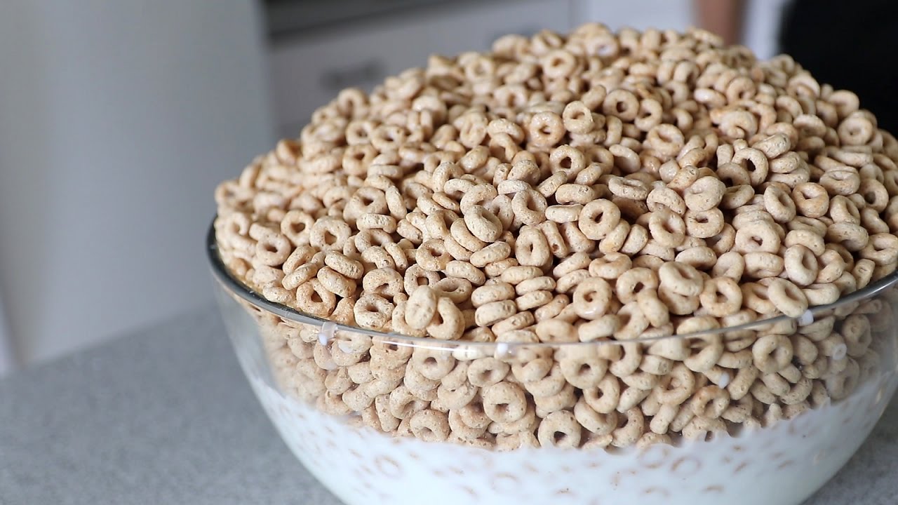 4000-cal Cheerios challenge 😳
