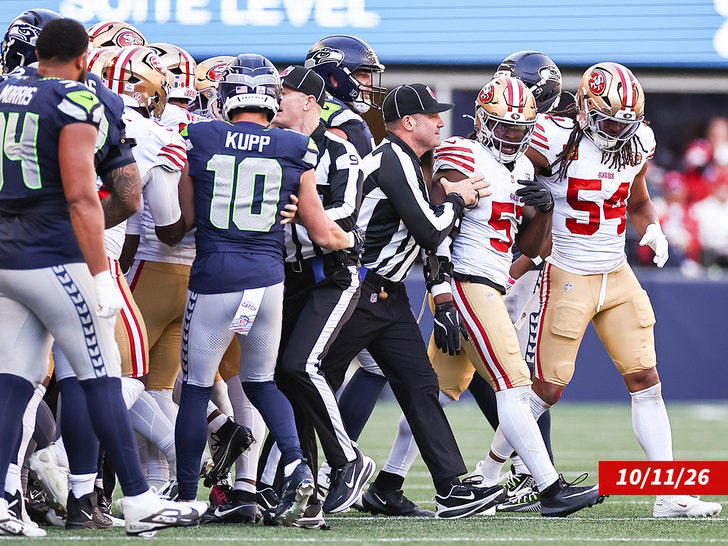 Niners' Dre Greenlaw suspended one game for headbutting Seahawks player