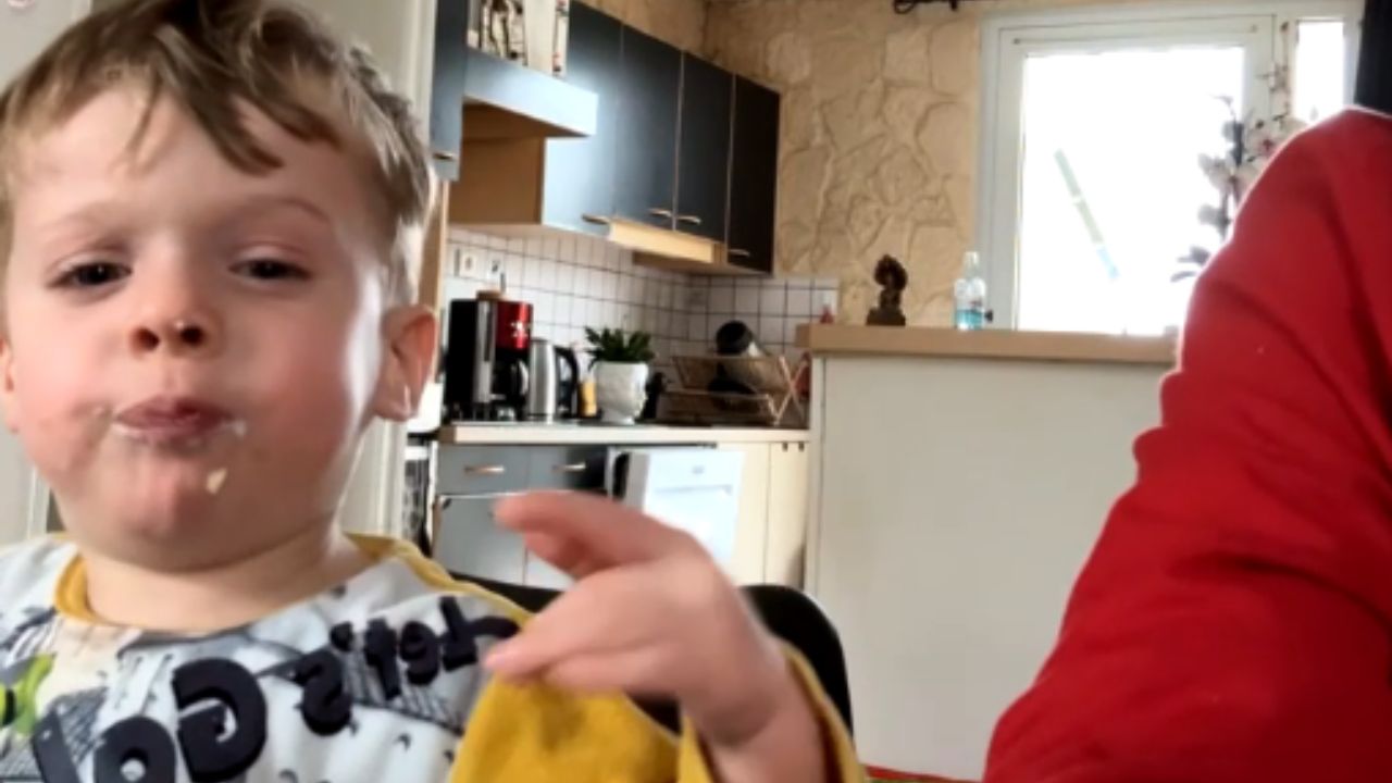 Mom's sneaky scare leaves young boy trembling in surprise
