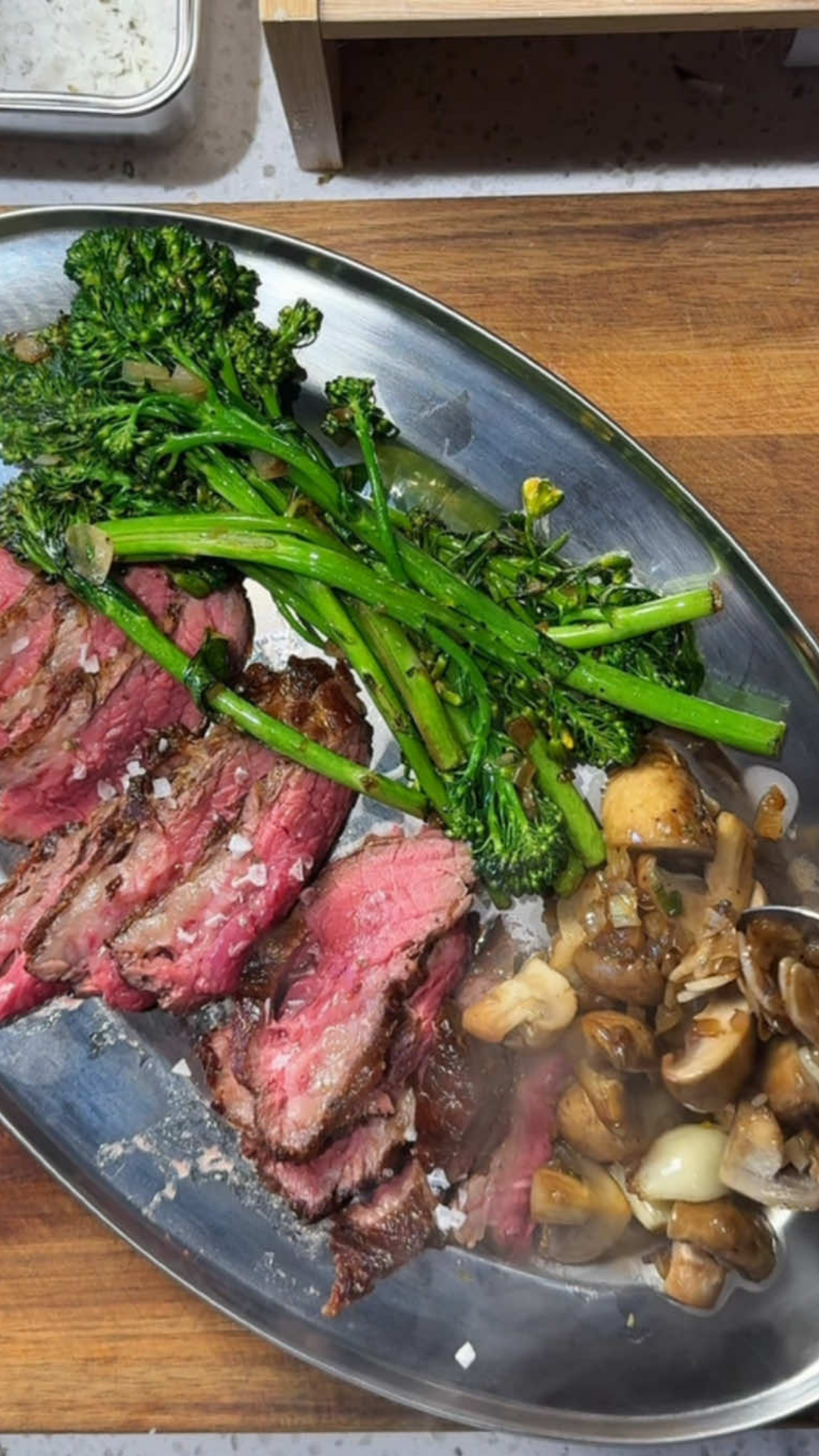 Beef broccolini and mushrooms butter stir fry