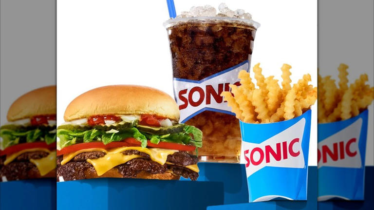 12 of the hands-down best fast food cheeseburgers we've eaten in 2026 ...