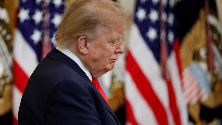 Trump's 'certainly traitorous' deal could fund two of America's enemies ...