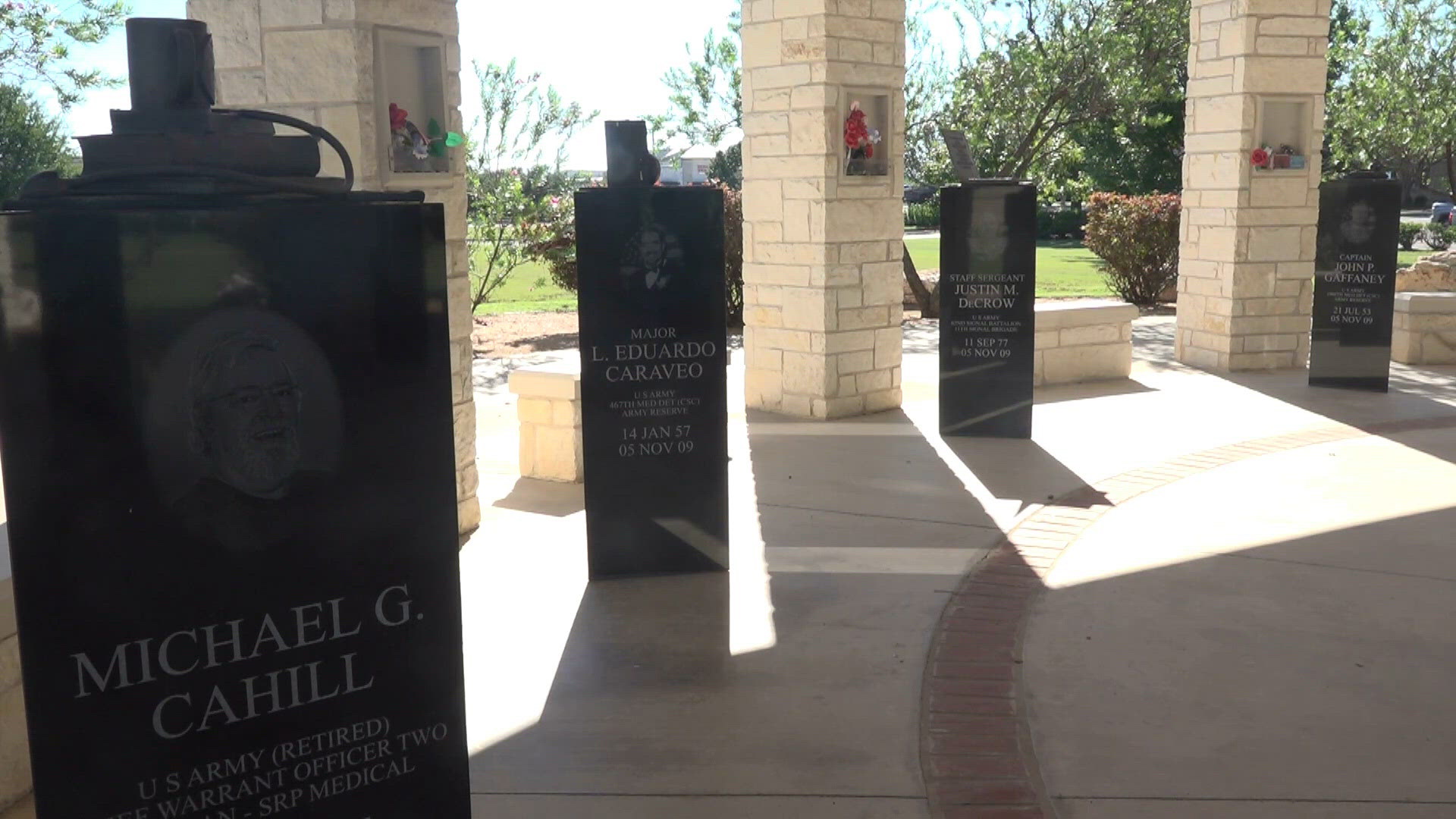 Survivors of Fort Hood shooting voice opinions on livestream of shooter ...