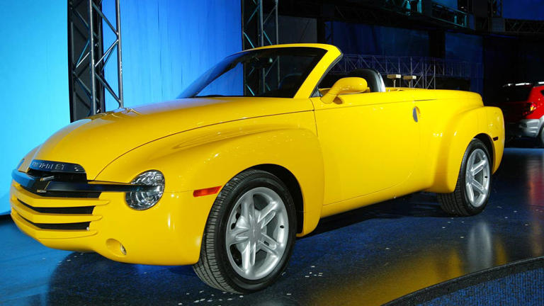 These five cars were too weird for their own time