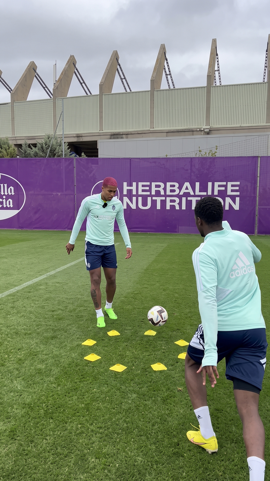 I joined Real Valladolid for crazy circle drill