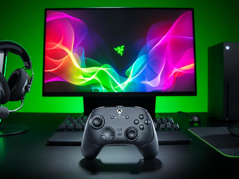 Razer’s new $330 Wolverine V4 Pro for Xbox and PC lets you remove ...