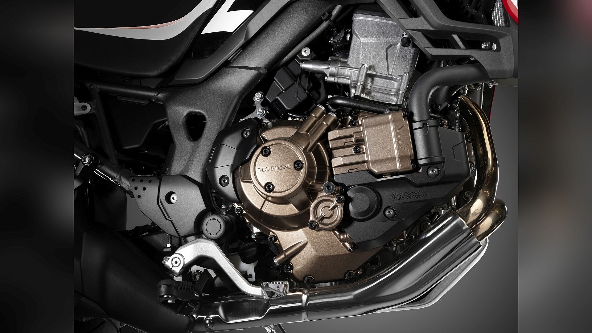 A new patent shows how a parallel-twin motorcycle engine could get a ...