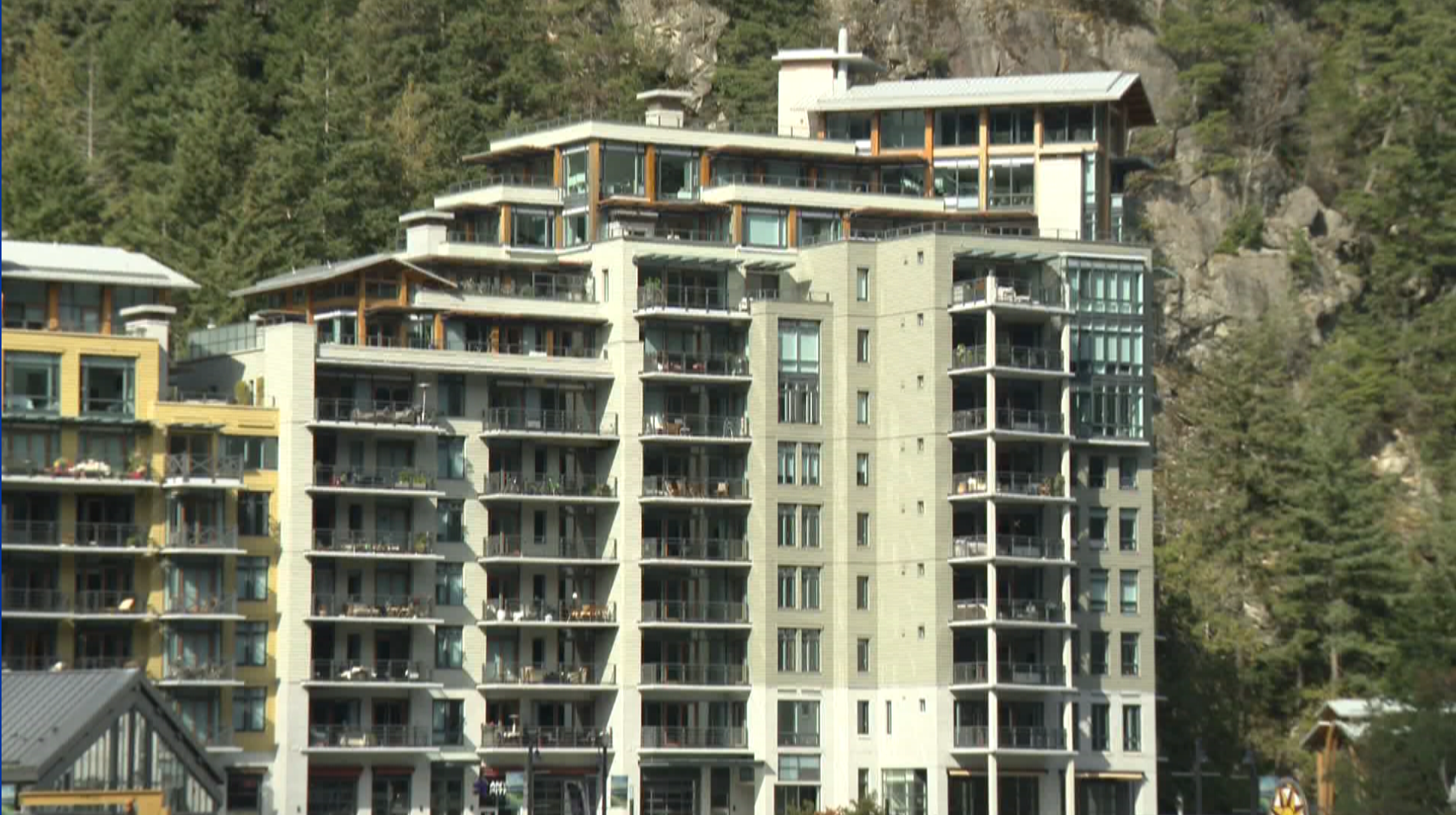 Incumbent West Vancouver mayor defends his actions