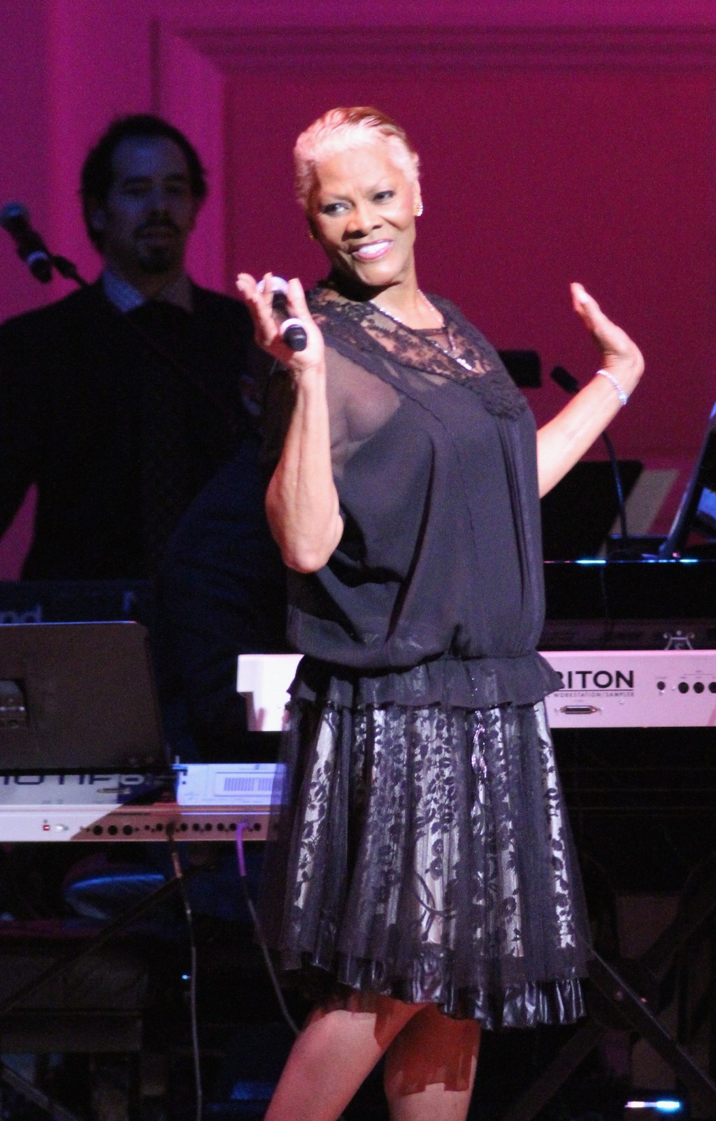 Dionne Warwick, 85, cancels Carnegie Hall performance due to severe ...