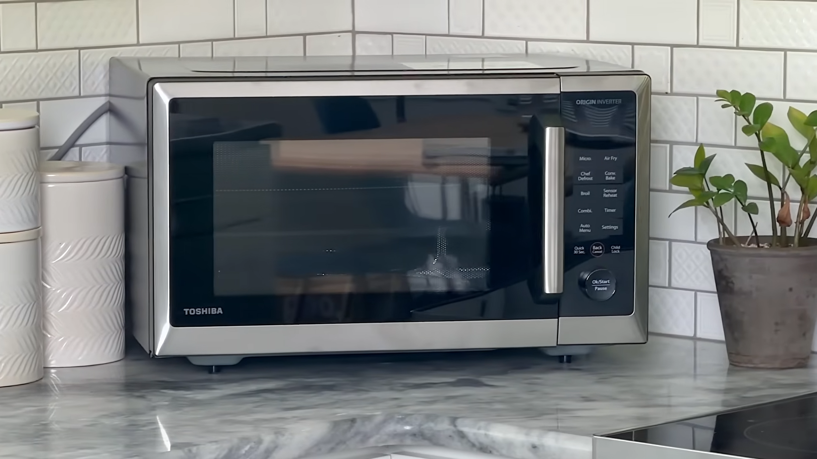 Still afraid of microwave radiation? Here’s what’s really happening to ...