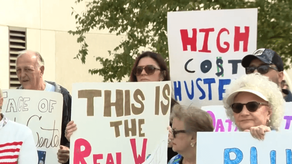 Democrats rally near Trump visit, target Husted record and Ohio ...