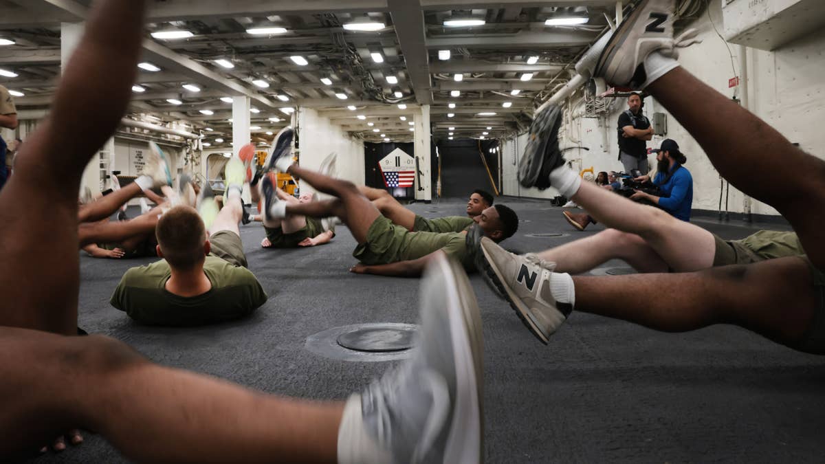 Military calisthenics: Can you build muscle without a gym?
