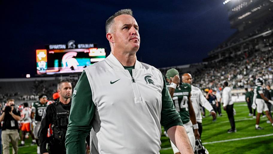 Pat Fitzgerald’s controversial ‘middle finger’ moment had the right ...