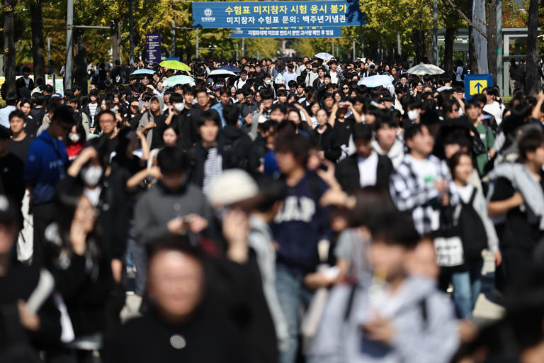 Yonsei student caught using smart glasses during exam