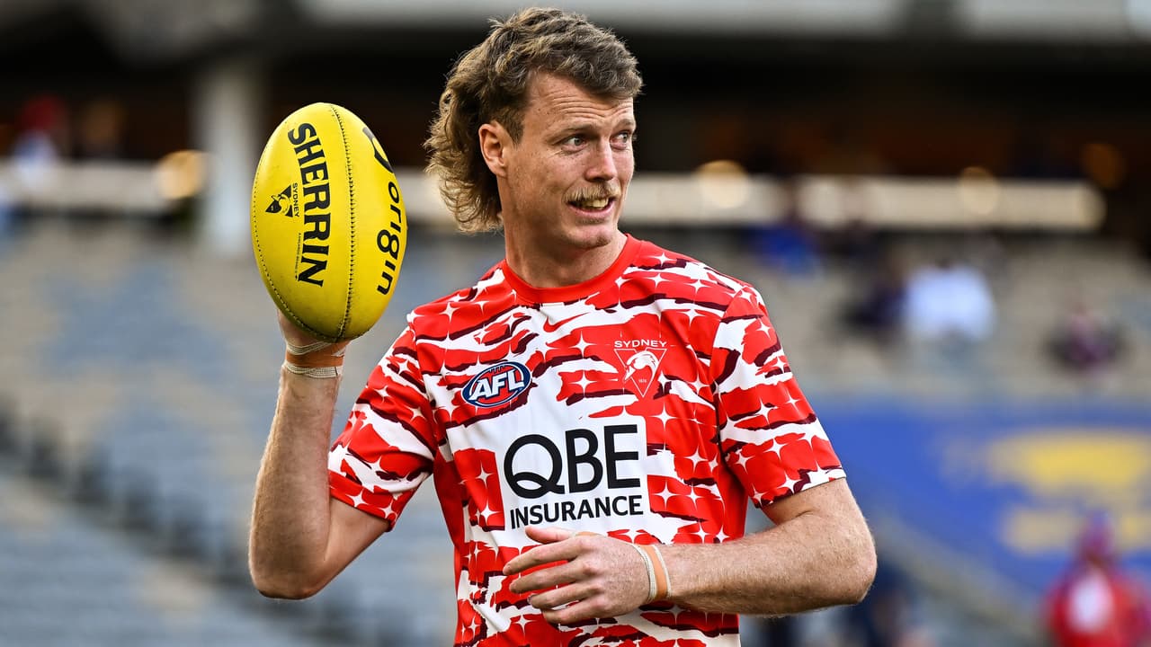 ‘I’m sorry’: Blakey breaks silence after Swans exit