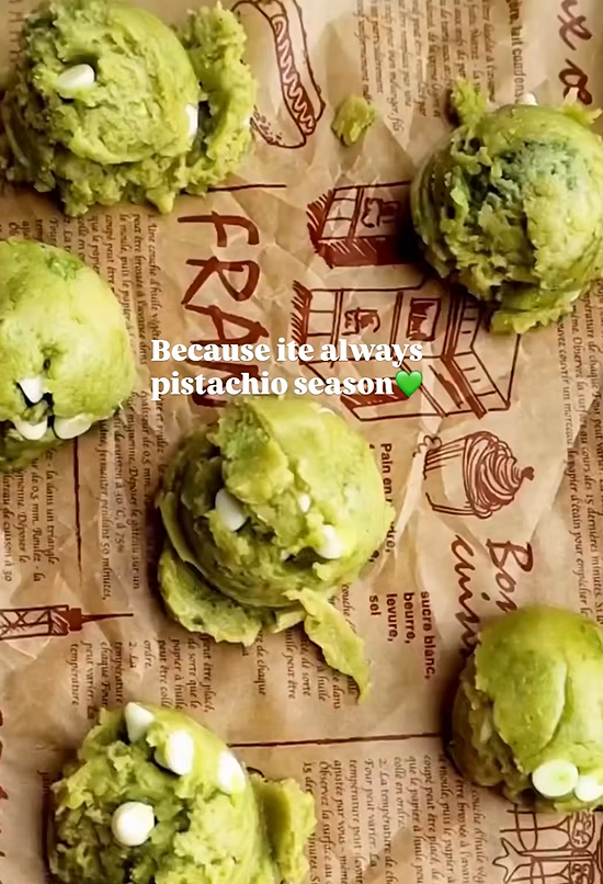 Pistachio cookie dough bark with white chocolate