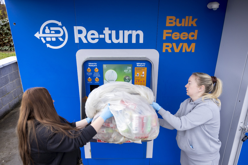 Deposit return scheme promises more bulk machines you can tip a whole ...
