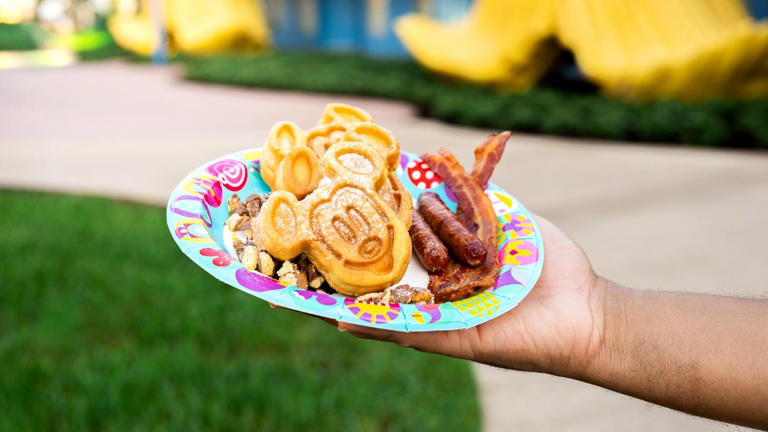 Disney World Mickey waffles get candy bar and cereal toppings