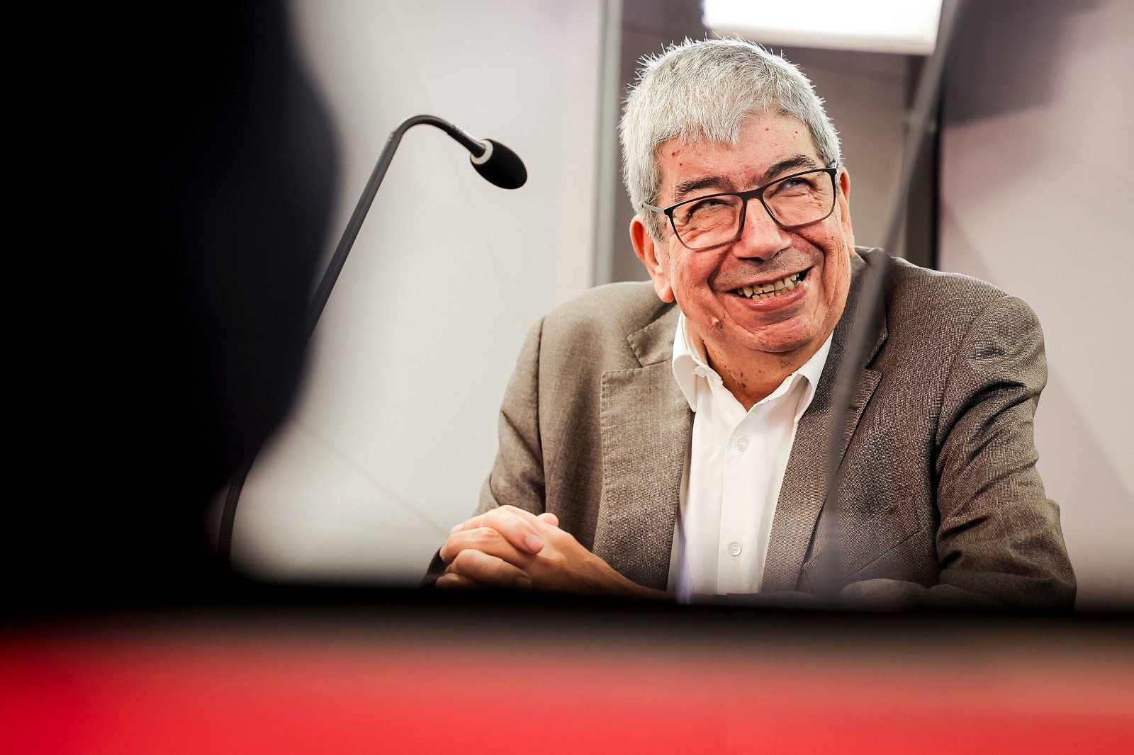 Ferro Rodrigues critica aproximação do PSD ao Chega e alerta para ...
