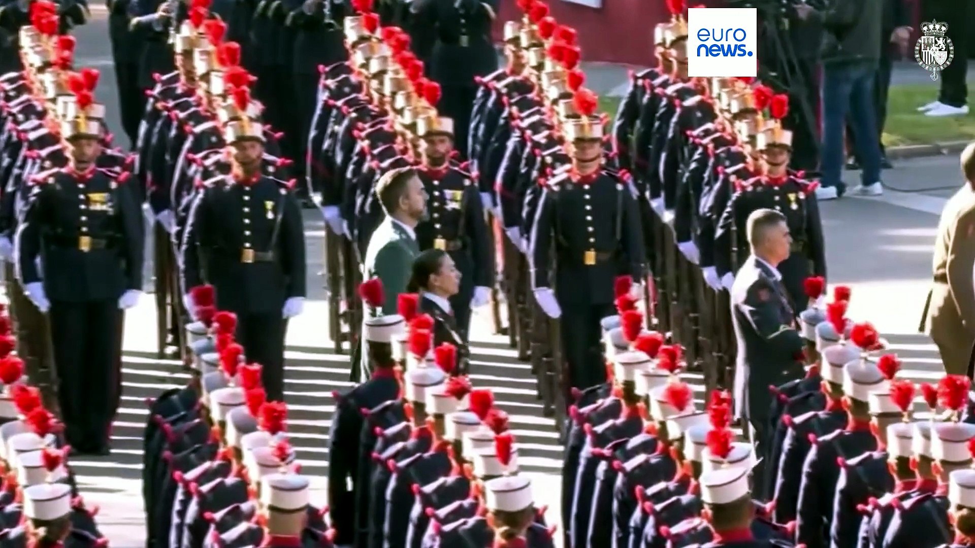 Spagna, le truppe di Ceuta assenti dalla parata nazionale: i militari ...