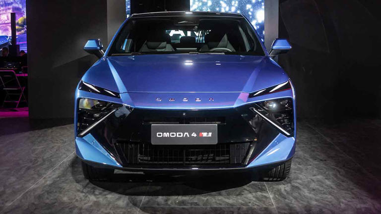 New OMODA 4 arrives in 2027 with hybrid powertrain and artificial ...
