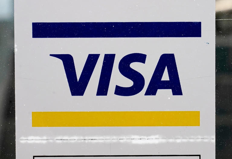 Visa wins approval to prepare a bank card clearing business in China